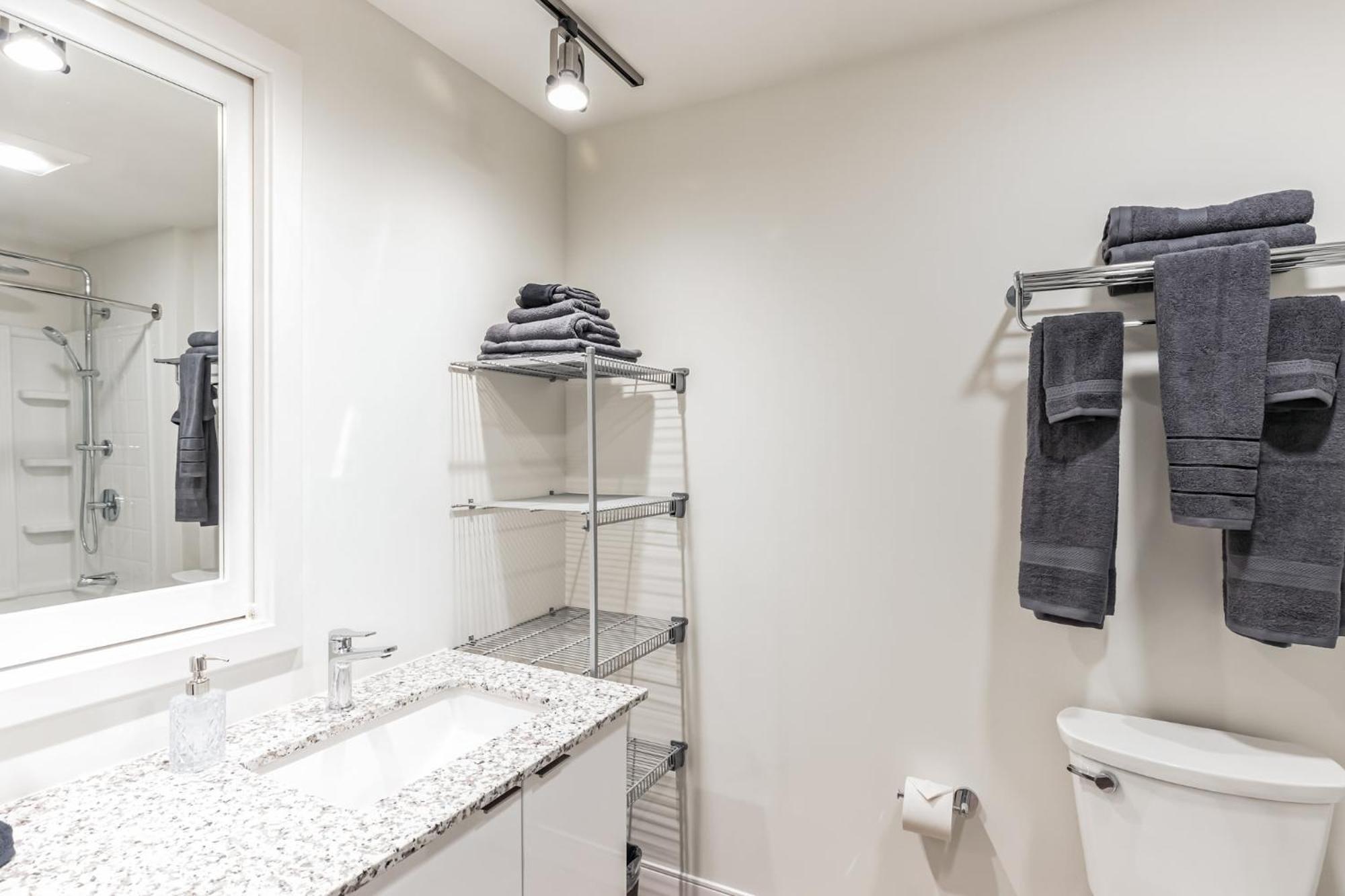 Urban Elegance Studio Oasis Prime Location 클리블랜드 외부 사진